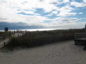 /image.axd?picture=/2014/11/2013-11-03 Last day/mini/Boardwalk 11.jpg