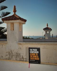 /image.axd?picture=/2016/8/ReadTheBook/mini/The Phish Companion - 10 Roofs of Morocco.jpg