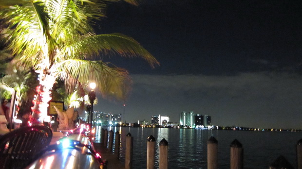 /image.axd?picture=/2009/12/holger_miamitrip2/mini/Miami Day 2 (29).jpg
