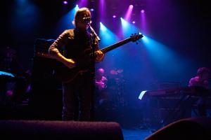 /image.axd?picture=/2012/3/2012-03-14 10 Mike Gordon/mini/Mike Gordon (16).jpg