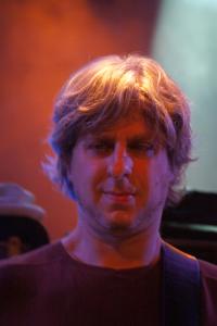/image.axd?picture=/2012/3/2012-03-14 10 Mike Gordon/mini/Mike Gordon (38).jpg