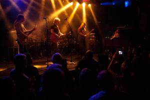 /image.axd?picture=/2012/3/2012-03-14 12 Dark Star Orchestra/mini/Dark Star Orchestra (4).jpg