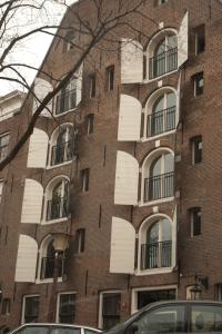 /image.axd?picture=/2012/3/2012-03-14 Amsterdam/mini/7 Canal Boat tour (03).jpg
